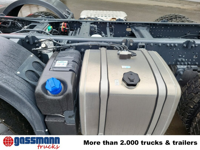 Iveco T-Way AT410T51/58 8x4, Retarder, Nebenantrieb, - Camión chasis: foto 2 Iveco T-Way AT410T51/58 8x4, Retarder, Nebenantrieb, - Camión chasis: foto 2