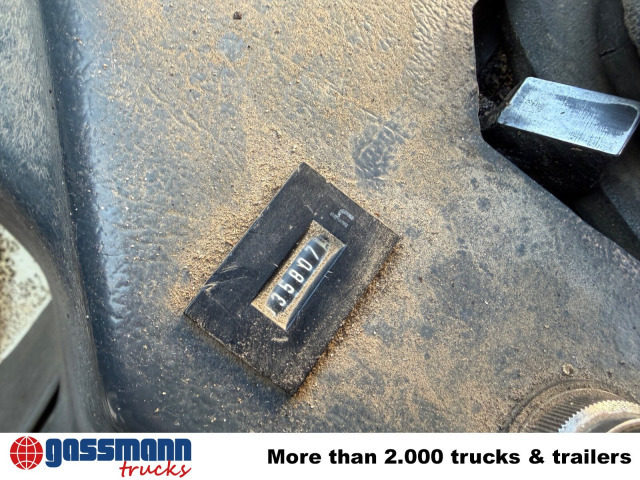 M26 R 4x2, City Tele-Absetzer - Camión portacontenedor de cadenas: foto 5 M26 R 4x2, City Tele-Absetzer - Camión portacontenedor de cadenas: foto 5