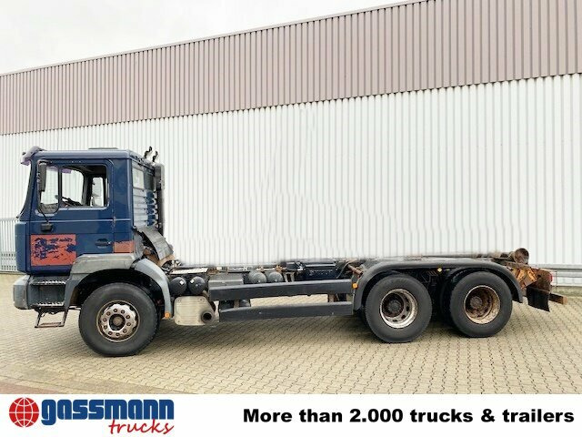 MAN T40 26.364/414 6x4, 6-Zylinder - Camión chasis: foto 5 MAN T40 26.364/414 6x4, 6-Zylinder - Camión chasis: foto 5