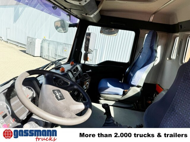 MAN TGA 18.310 4x4 BL, Winterdienstausstattung - Camión volquete, Camión grúa: foto 4 MAN TGA 18.310 4x4 BL, Winterdienstausstattung - Camión volquete, Camión grúa: foto 4