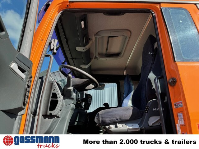 MAN TGA 18.310 4x4 BL, Winterdienstausstattung - Camión volquete, Camión grúa: foto 3 MAN TGA 18.310 4x4 BL, Winterdienstausstattung - Camión volquete, Camión grúa: foto 3