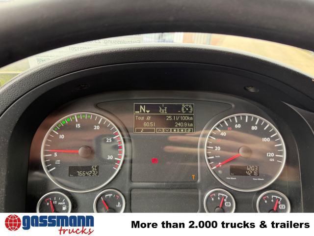 MAN TGA 26.400 6x6 BB, Winterdienstausstattung - Camión volquete: foto 5 MAN TGA 26.400 6x6 BB, Winterdienstausstattung - Camión volquete: foto 5