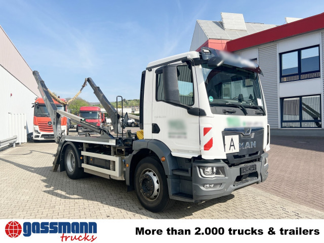 Camión portacontenedor de cadenas MAN TGM 18.320 4x2 BL, Hiab Tele-Absetzanlage, Funk: foto 8