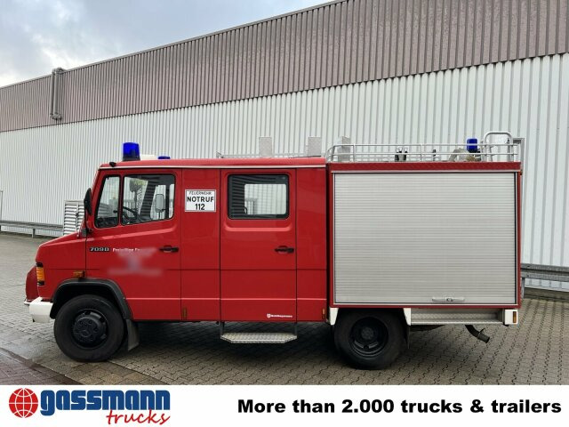 Camión de bomberos Mercedes-Benz 709 D 4x2 Doka, LF 8: foto 14