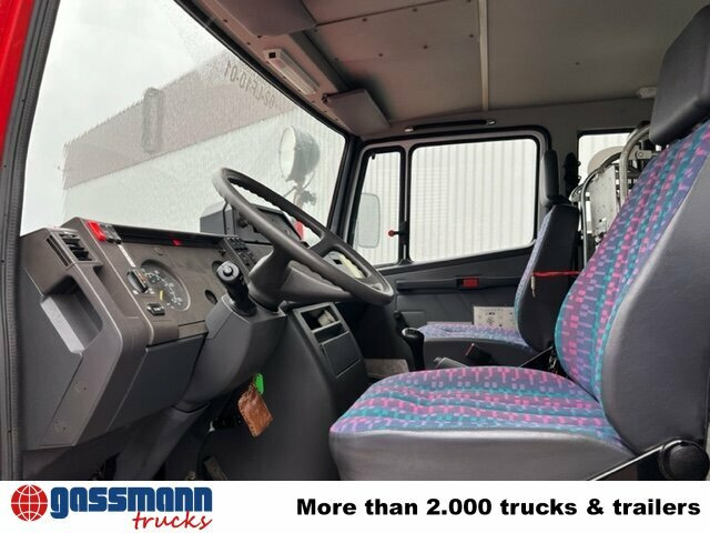 Mercedes-Benz 814 D 4x2 Doka, TLF 8 - Camión de bomberos: foto 3 Mercedes-Benz 814 D 4x2 Doka, TLF 8 - Camión de bomberos: foto 3