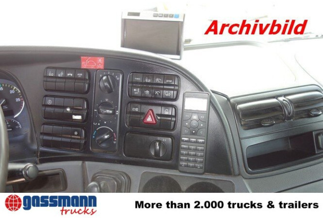 Mercedes-Benz Actros 2551L/6x2, Lenk-Liftachse V 8 Motor - Camión chasis: foto 4 Mercedes-Benz Actros 2551L/6x2, Lenk-Liftachse V 8 Motor - Camión chasis: foto 4