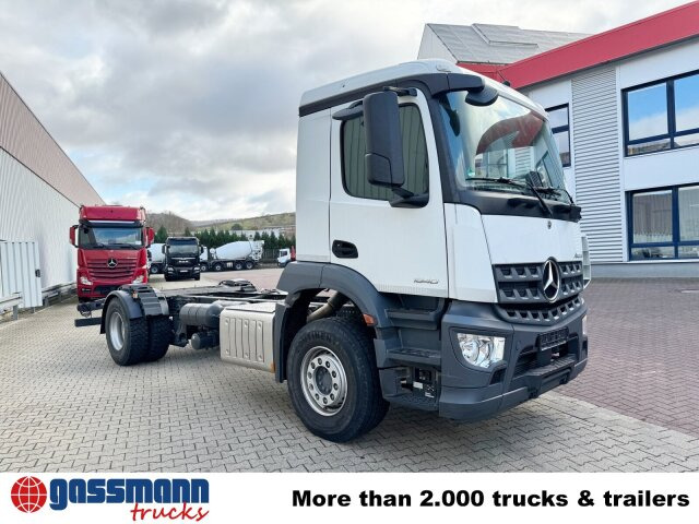 Camión multibasculante Mercedes-Benz Arocs 1840 L 4x2/48, MultimediaCockpit, Navi: foto 9