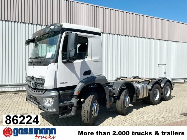 Mercedes-Benz Arocs 3240 8x4 - Camión chasis: foto 1 Mercedes-Benz Arocs 3240 8x4 - Camión chasis: foto 1