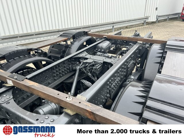Mercedes-Benz Arocs 3340/46 A 6x6/39, Grounder - Camión multibasculante: foto 2 Mercedes-Benz Arocs 3340/46 A 6x6/39, Grounder - Camión multibasculante: foto 2