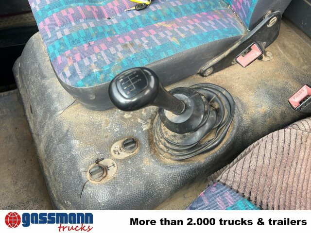 Mercedes-Benz LK 1117 K 4x2, 6-Zylinder Motor, 2x AHK - Camión volquete: foto 4 Mercedes-Benz LK 1117 K 4x2, 6-Zylinder Motor, 2x AHK - Camión volquete: foto 4