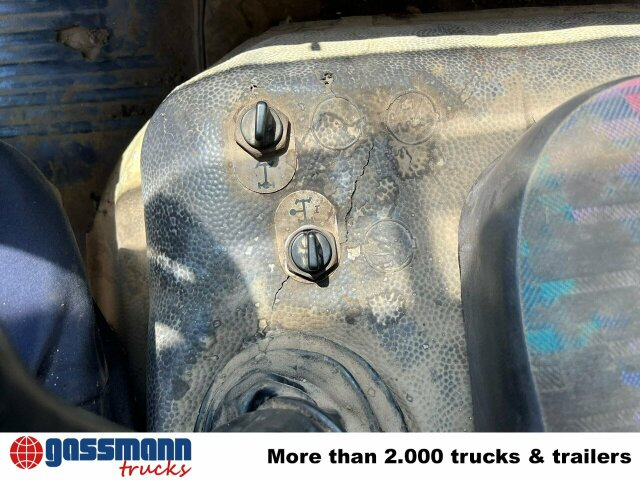 Mercedes-Benz LK 817 4x2/37, City-Abroller, 6-Zylinder Motor - Camión multibasculante: foto 3 Mercedes-Benz LK 817 4x2/37, City-Abroller, 6-Zylinder Motor - Camión multibasculante: foto 3