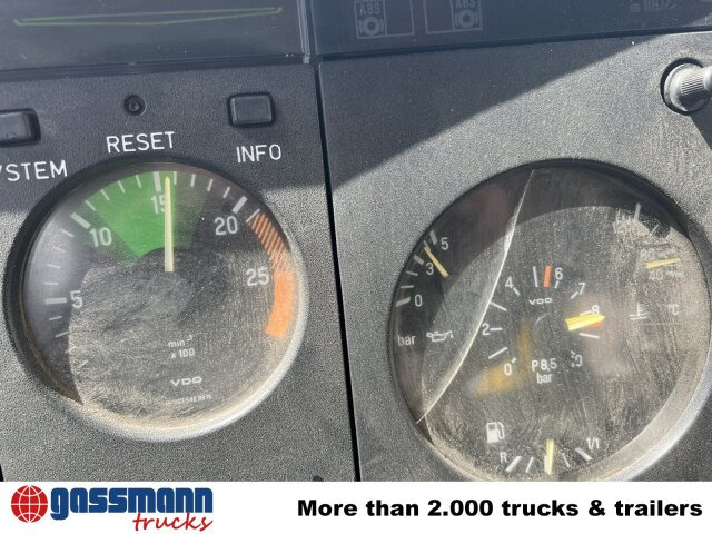 Mercedes-Benz SK II 2638/44 A 6x6, V8, Retarder - Camión chasis: foto 2 Mercedes-Benz SK II 2638/44 A 6x6, V8, Retarder - Camión chasis: foto 2