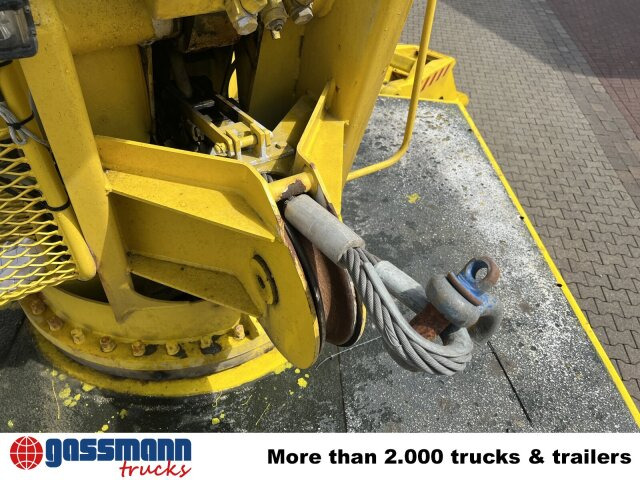 Mercedes-Benz SK II 2638/44 A 6x6, V8, Retarder, Kran, 2x - Camión grúa: foto 4 Mercedes-Benz SK II 2638/44 A 6x6, V8, Retarder, Kran, 2x - Camión grúa: foto 4