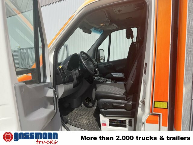 Furgón Mercedes-Benz Sprinter 516 CDI 4x2, Rettungswagen, Bi-Xenon: foto 15