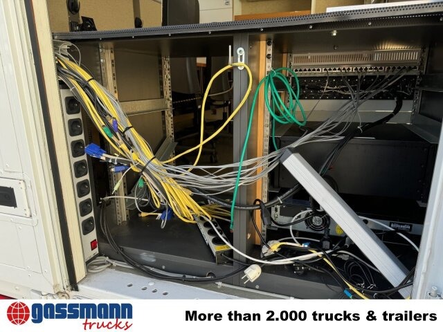 Mercedes-Benz Sprinter 516 CDI 4x2, Übertragungsfahrzeug - Camión caja cerrada: foto 4 Mercedes-Benz Sprinter 516 CDI 4x2, Übertragungsfahrzeug - Camión caja cerrada: foto 4