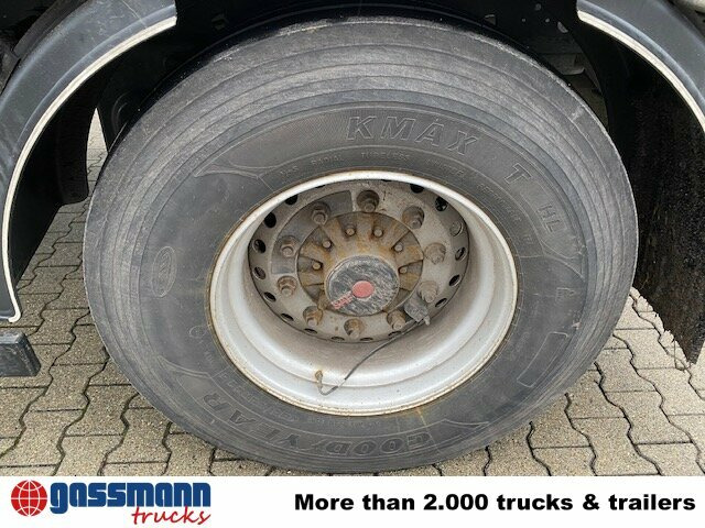 Orten PRASQ 18 Getränkeanhänger, Stapleraufnahme, - Remolque caja cerrada: foto 4 Orten PRASQ 18 Getränkeanhänger, Stapleraufnahme, - Remolque caja cerrada: foto 4