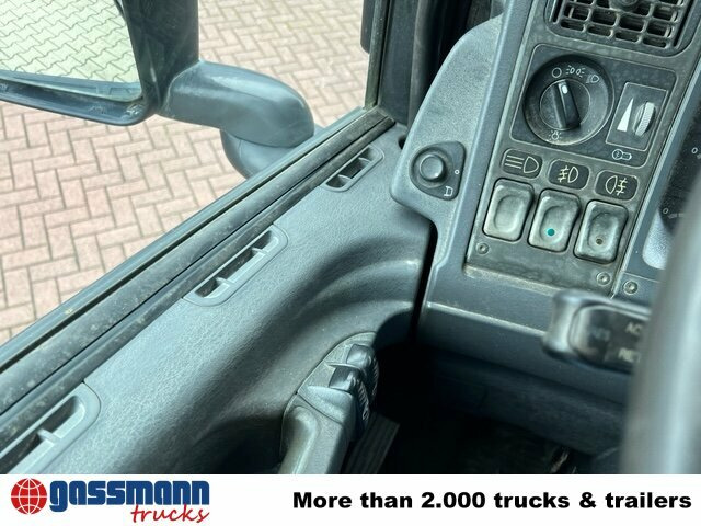 Camión chasis Scania 124G 420 4x2, Retarder: foto 7
