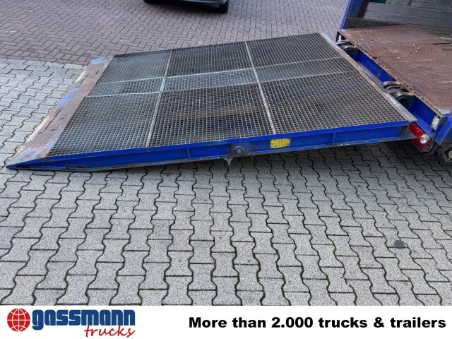 Renders NS4L32, Seilwinde, Edscha, hydr. Auffahrrampe - Semirremolque: foto 4 Renders NS4L32, Seilwinde, Edscha, hydr. Auffahrrampe - Semirremolque: foto 4
