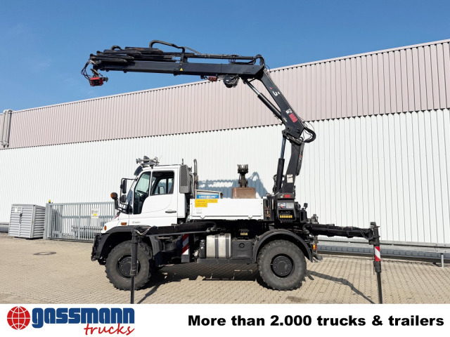 Unimog U400 4x4, Frontzapfwelle, Heckkran Hiab XS - Camión caja abierta, Camión grúa: foto 5 Unimog U400 4x4, Frontzapfwelle, Heckkran Hiab XS - Camión caja abierta, Camión grúa: foto 5