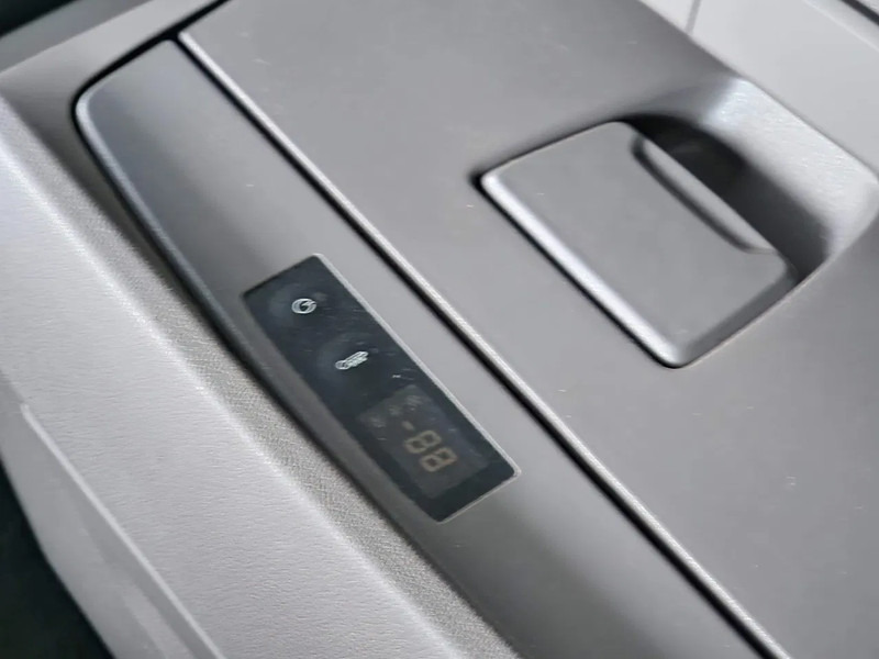 Cabeza tractora Scania R560 Highline 6x2 - BUFFL - Retarder - Full air - 3.15 WB - Leather: foto 20