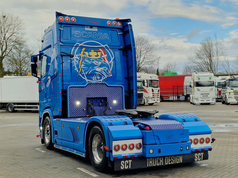 Scania S500 NGS Highline 4x2 - PTO/Hydraulic - Retarder - Custom exterior - Full air - Leather - Navi - Cabeza tractora: foto 5 Scania S500 NGS Highline 4x2 - PTO/Hydraulic - Retarder - Custom exterior - Full air - Leather - Navi - Cabeza tractora: foto 5
