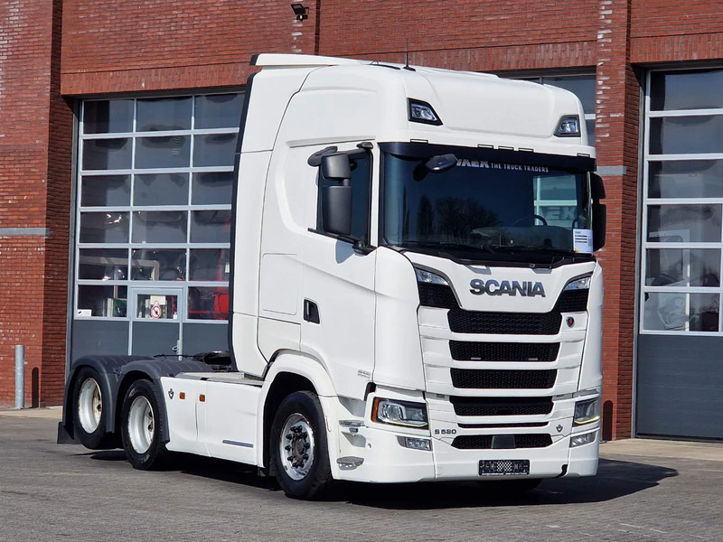 Scania S580 V8 NGS Highline 6x2 - Retarder - Full air - 3.15 WB - Navi - Led - Cabeza tractora: foto 1 Scania S580 V8 NGS Highline 6x2 - Retarder - Full air - 3.15 WB - Navi - Led - Cabeza tractora: foto 1