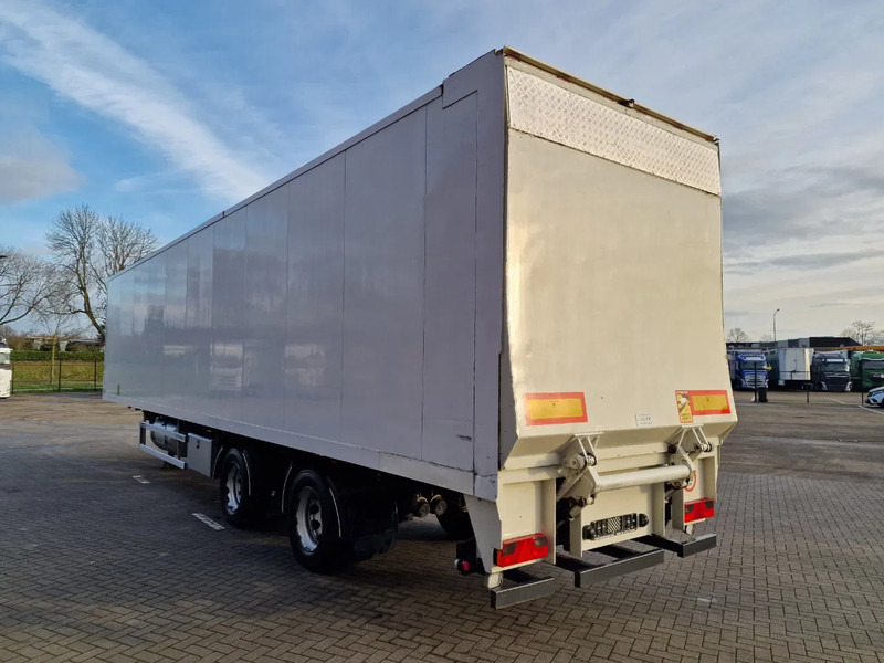 GS Meppel Ravenhorst - Chicken Transport - Frigo/Conditioned - Loadlift -Steering axle - Semirremolque transporte de ganado: foto 5 GS Meppel Ravenhorst - Chicken Transport - Frigo/Conditioned - Loadlift -Steering axle - Semirremolque transporte de ganado: foto 5