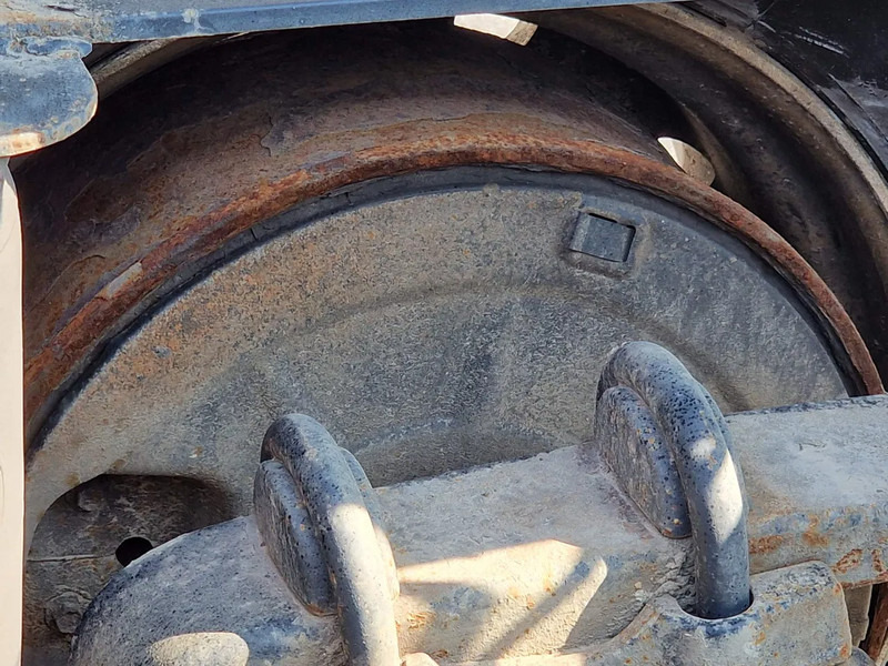 Leasing de Latre Chassis - 3 axle BPW - Drum brakes Latre Chassis - 3 axle BPW - Drum brakes: foto 20
