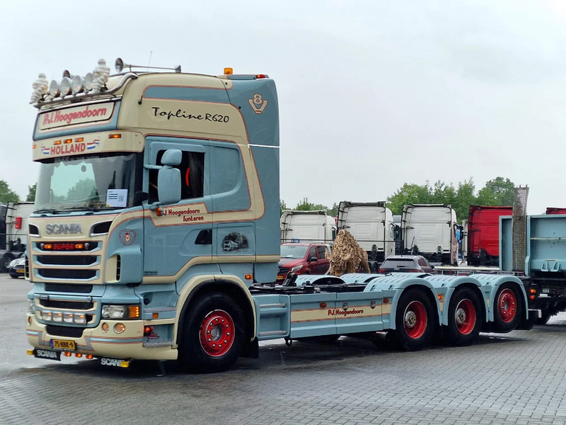 Scania R620 Topline 8x4 - Retarder - Full air - Custom interior - Show truck - HUB reduction - Camión chasis: foto 3 Scania R620 Topline 8x4 - Retarder - Full air - Custom interior - Show truck - HUB reduction - Camión chasis: foto 3