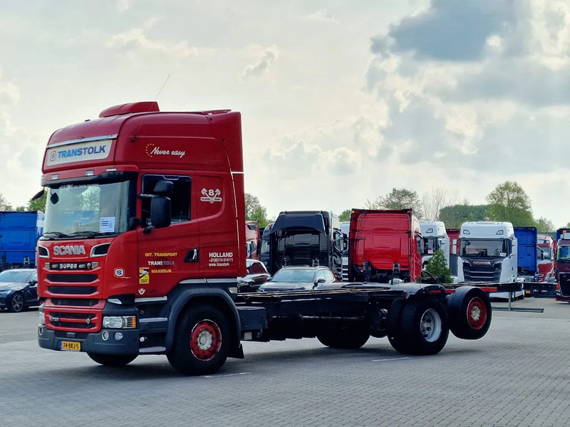 Scania R730 Topline 6x2*4 - Retarder - King of the Road - Night clima - Steering axle - Leather - Camión chasis: foto 3 Scania R730 Topline 6x2*4 - Retarder - King of the Road - Night clima - Steering axle - Leather - Camión chasis: foto 3