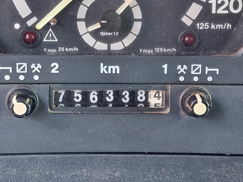 Camión volquete Scania T124-420 6x4 - Tipper - Retarder - Full steel - HUB Reduction - Manual gearbox: foto 15