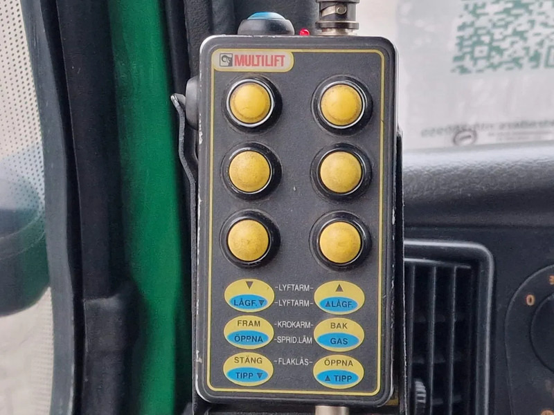 Camión multibasculante Volvo FH 13.440 6x2*4 - HIAB Hooklift 17T - Euro 5 - I shift - Steering axle: foto 13