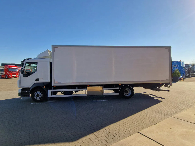 Volvo FL 250 4x2 Box truck, loading lift, 12T - Camión caja cerrada: foto 4 Volvo FL 250 4x2 Box truck, loading lift, 12T - Camión caja cerrada: foto 4