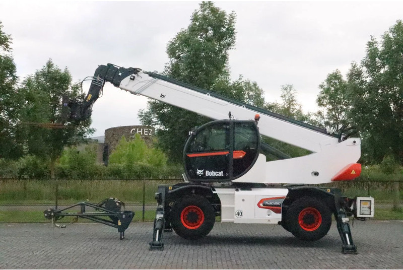Bobcat TR 50.250 | JIB WINCH | FORKS | ELECTRICALLY OPERABLE 380V - Manipulador telescópico: foto 1 Bobcat TR 50.250 | JIB WINCH | FORKS | ELECTRICALLY OPERABLE 380V - Manipulador telescópico: foto 1