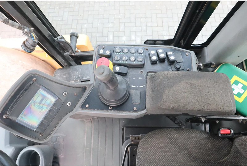 Leasing de Caterpillar CS78B | TRIMBLE GPS | GOOD CONDITION Caterpillar CS78B | TRIMBLE GPS | GOOD CONDITION: foto 16