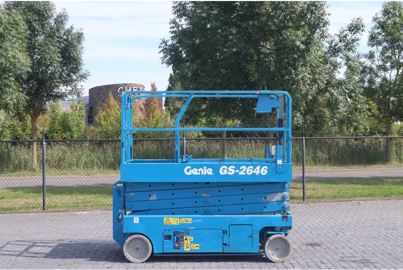 Genie GS-2646 | 10 METER | 454 KG - Plataforma de tijeras: foto 1 Genie GS-2646 | 10 METER | 454 KG - Plataforma de tijeras: foto 1