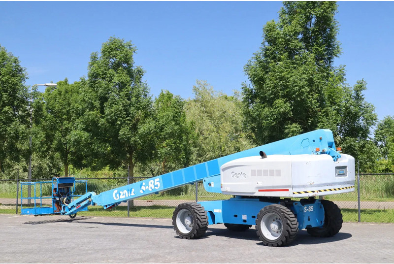 Genie S-85 | 28 METER | 227 KG - Plataforma telescopica: foto 3 Genie S-85 | 28 METER | 227 KG - Plataforma telescopica: foto 3