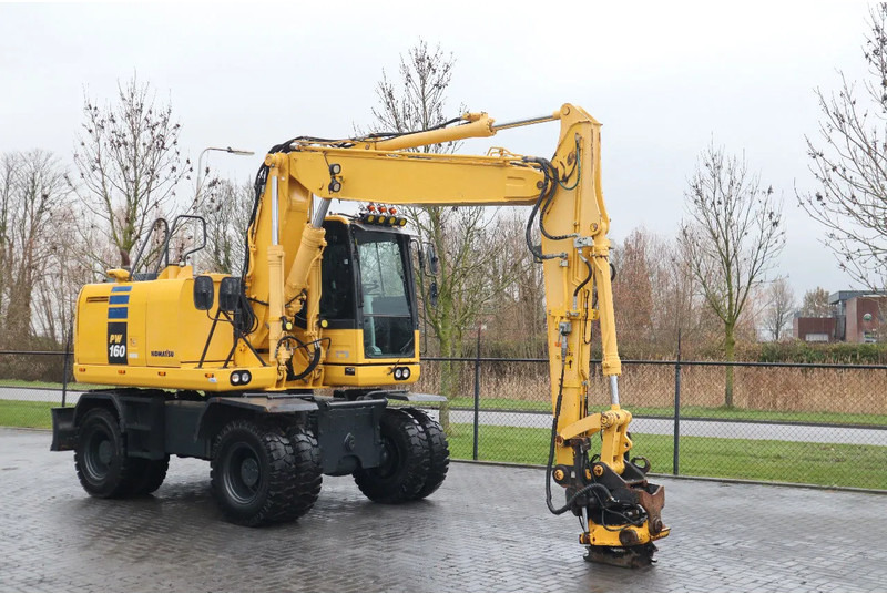 Excavadora de ruedas Komatsu PW 160-10 | ROTOTILT | NEW TIRES: foto 7