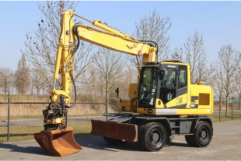 Komatsu PW160-11 | ENGCON TILTROTATOR | BUCKET | TRAILER HYDR. - Excavadora de ruedas: foto 2 Komatsu PW160-11 | ENGCON TILTROTATOR | BUCKET | TRAILER HYDR. - Excavadora de ruedas: foto 2