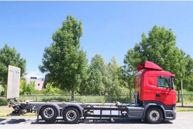 Scania R580 V8 | 6X2 | BDF | RETARDER | TAILLIFT | EURO 6 - Camión portacontenedore/ Intercambiable: foto 4 Scania R580 V8 | 6X2 | BDF | RETARDER | TAILLIFT | EURO 6 - Camión portacontenedore/ Intercambiable: foto 4