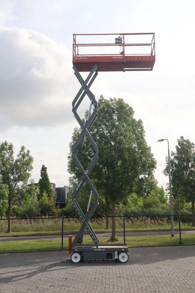 Plataforma de tijeras Skyjack SJ III 4626 | 9.75 METER | 454 KG: foto 7
