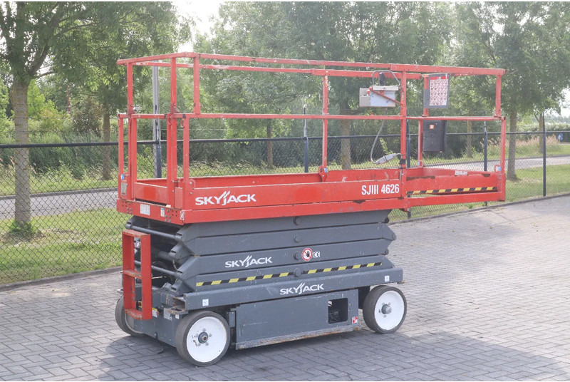 Plataforma de tijeras Skyjack SJ III 4626 | 9.75 METER | 454 KG: foto 6