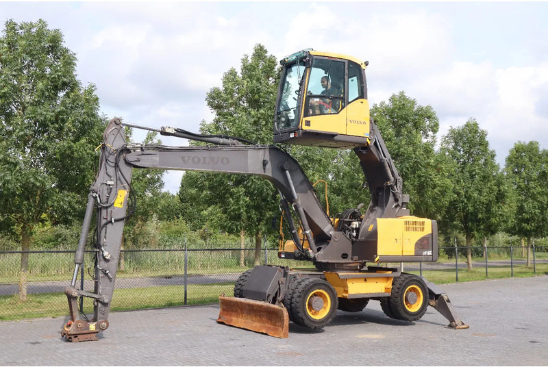 Volvo EW160 C | QUICK COUPLER | ELEVATING CABIN | UMSCHLAG - Manipulador de materiales: foto 2 Volvo EW160 C | QUICK COUPLER | ELEVATING CABIN | UMSCHLAG - Manipulador de materiales: foto 2