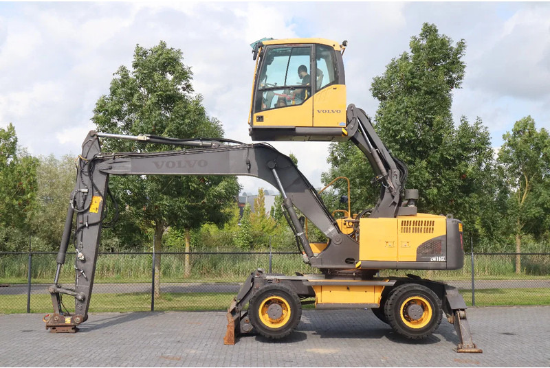 Volvo EW160 C | QUICK COUPLER | ELEVATING CABIN | UMSCHLAG - Manipulador de materiales: foto 1 Volvo EW160 C | QUICK COUPLER | ELEVATING CABIN | UMSCHLAG - Manipulador de materiales: foto 1