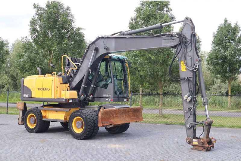 Volvo EW160 C | QUICK COUPLER | ELEVATING CABIN | UMSCHLAG - Excavadora de ruedas: foto 5 Volvo EW160 C | QUICK COUPLER | ELEVATING CABIN | UMSCHLAG - Excavadora de ruedas: foto 5