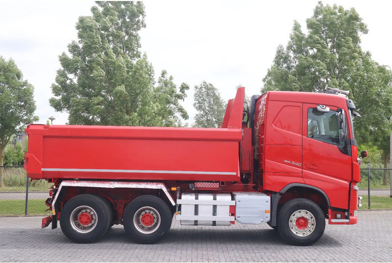 Volvo FH 540 | 6X4 | RETARDER | BIG AXLES | EURO 6 - Camión volquete: foto 4 Volvo FH 540 | 6X4 | RETARDER | BIG AXLES | EURO 6 - Camión volquete: foto 4
