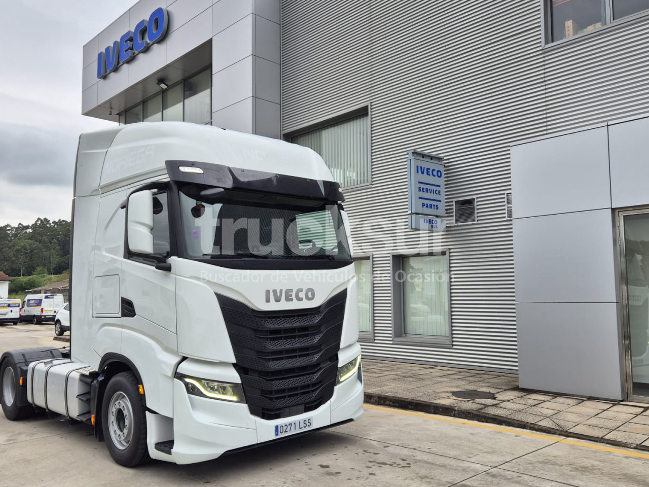 IVECO S-WAY AS440S51T/P - Cabeza tractora: foto 2 IVECO S-WAY AS440S51T/P - Cabeza tractora: foto 2