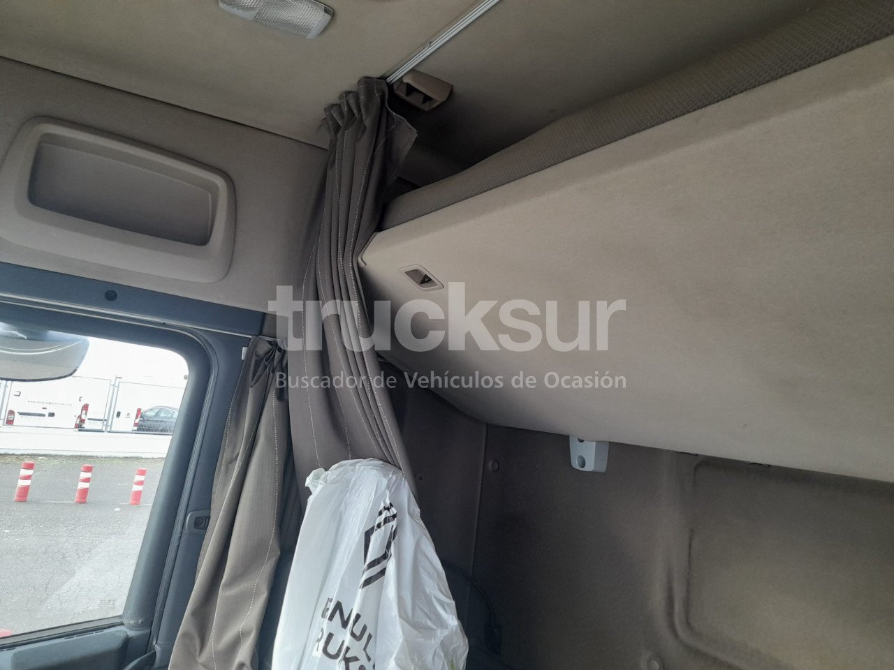 Cabeza tractora SCANIA R520: foto 9