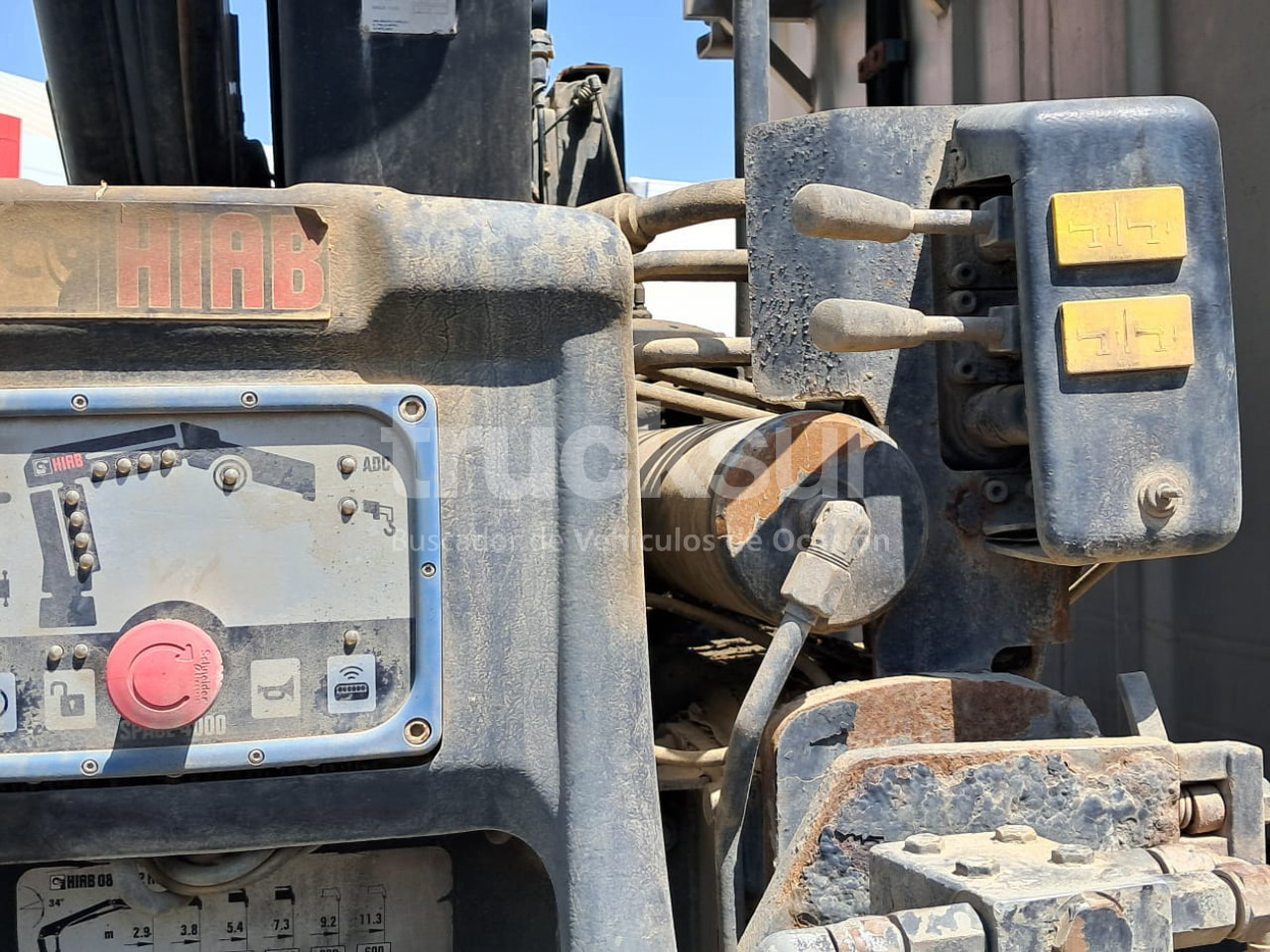 Leasing de IVECO AT260SY/PS 360CV ejes 6x2*4 IVECO AT260SY/PS 360CV ejes 6x2*4: foto 19 Leasing de IVECO AT260SY/PS 360CV ejes 6x2*4 IVECO AT260SY/PS 360CV ejes 6x2*4: foto 19