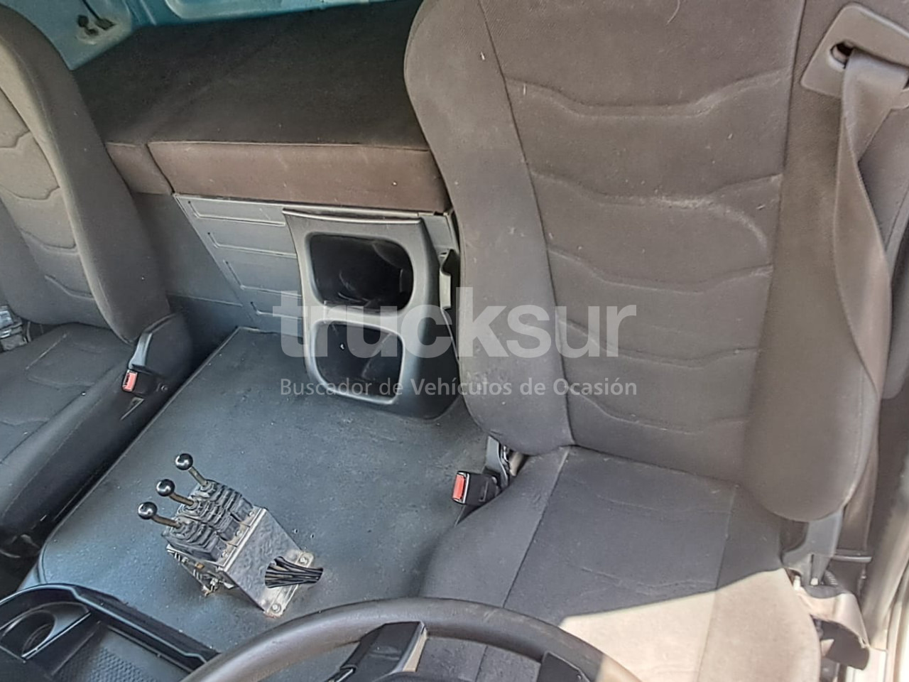 Leasing de IVECO AT260SY/PS 360CV ejes 6x2*4 IVECO AT260SY/PS 360CV ejes 6x2*4: foto 17 Leasing de IVECO AT260SY/PS 360CV ejes 6x2*4 IVECO AT260SY/PS 360CV ejes 6x2*4: foto 17